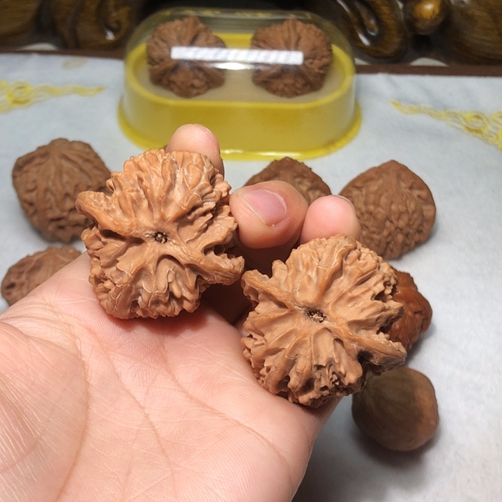 文玩核桃42苹果园