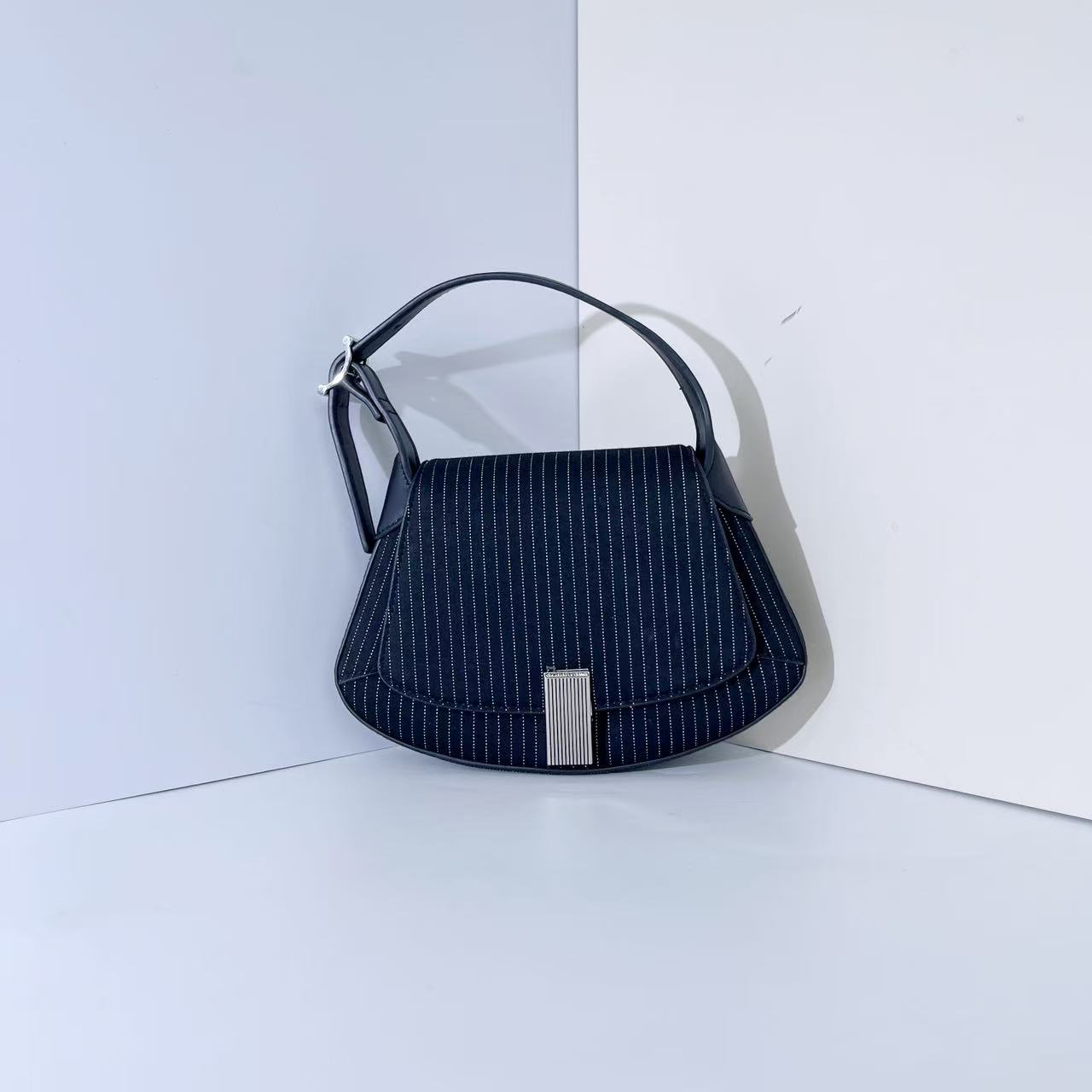 50782233深灰色S女士单肩手提包，默认微瑕