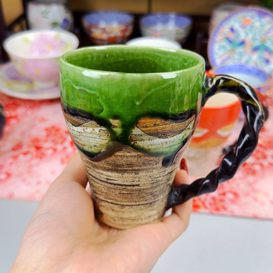 你家茶具瓷器好美！