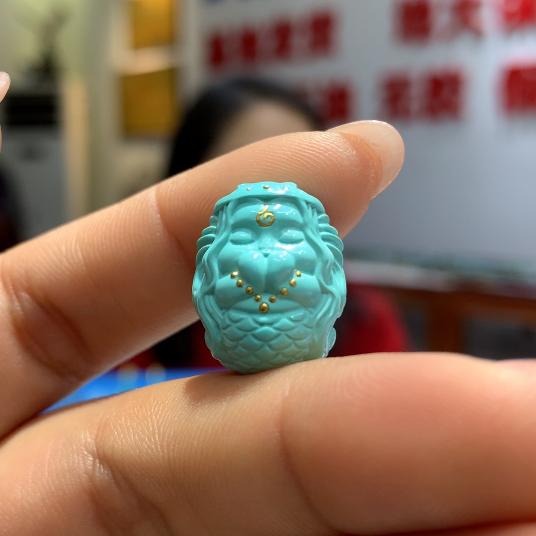 绿松石配饰未镶嵌