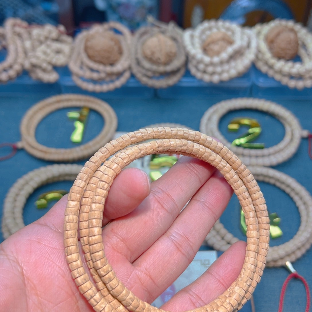 苦***甜柏香籽/百香籽吊坠