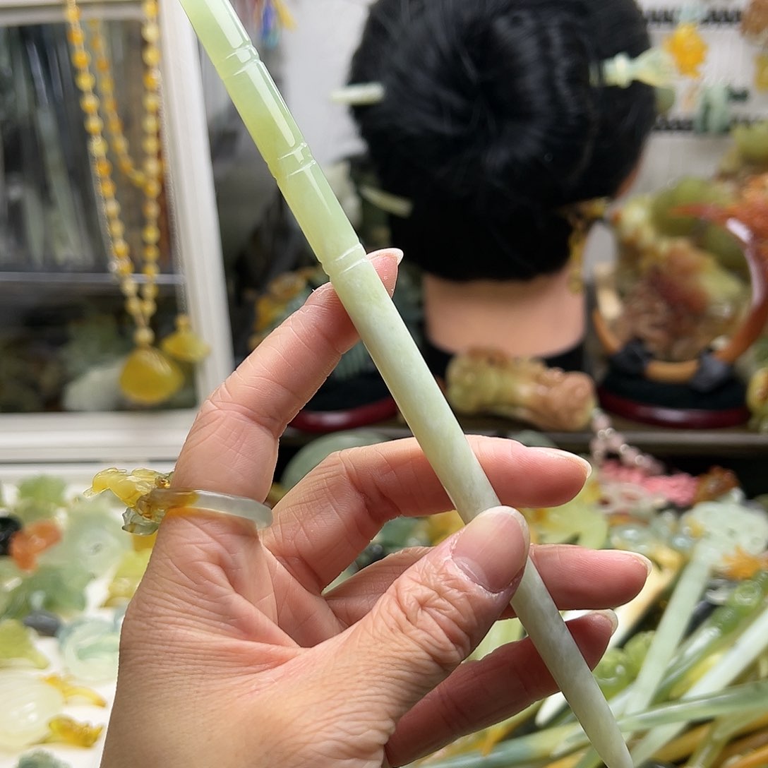 蛇纹石玉发饰合金