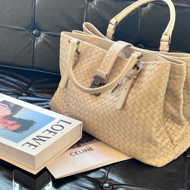 95新 BOTTEGA VENETA/葆蝶家 奶油白 编制罗马手提包