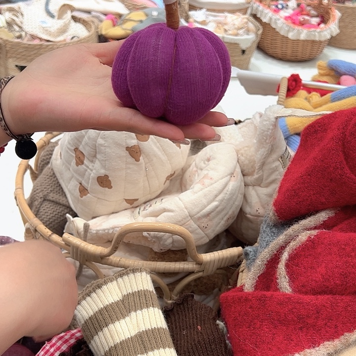 雨妈推荐深紫摆件一个