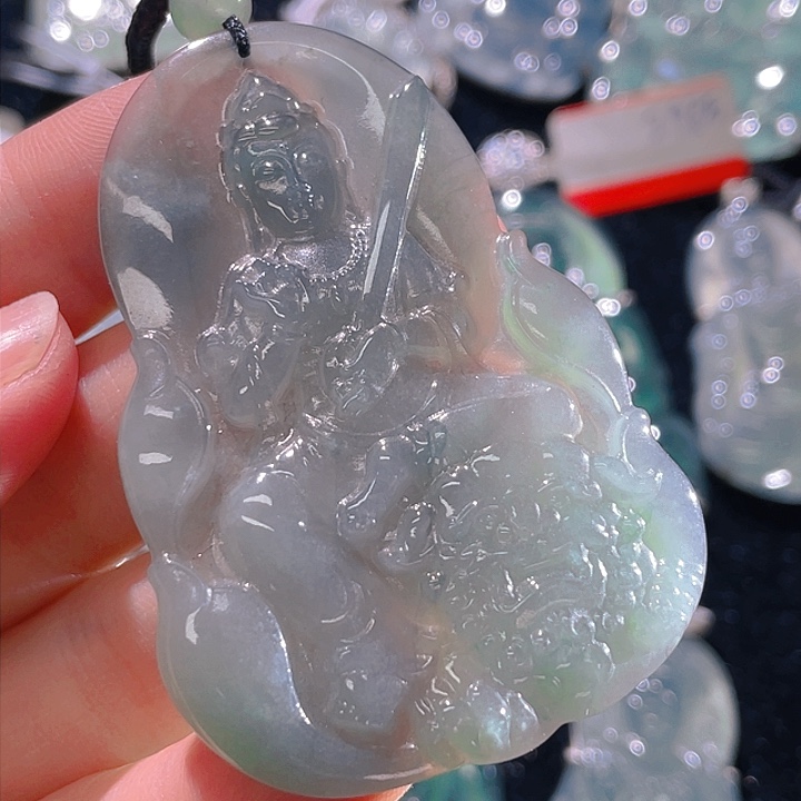 翡翠颈饰未镶嵌6，