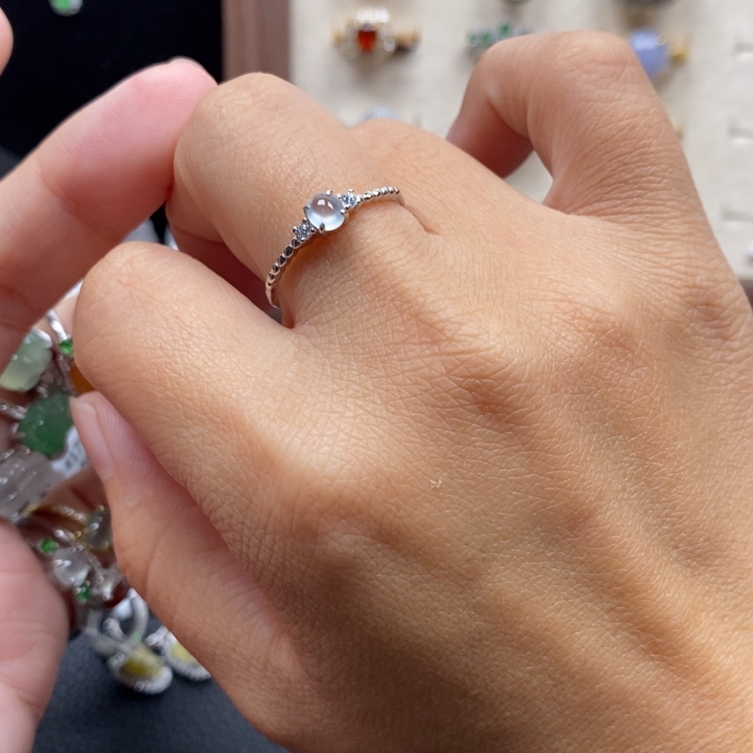 小****翡翠银S925镶嵌戒指