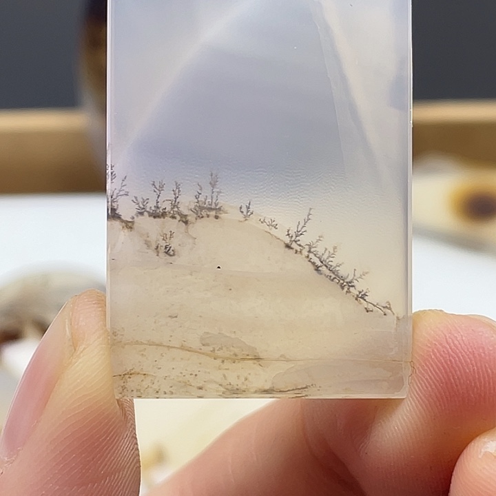 泽***玛瑙/玉髓未镶嵌颈饰