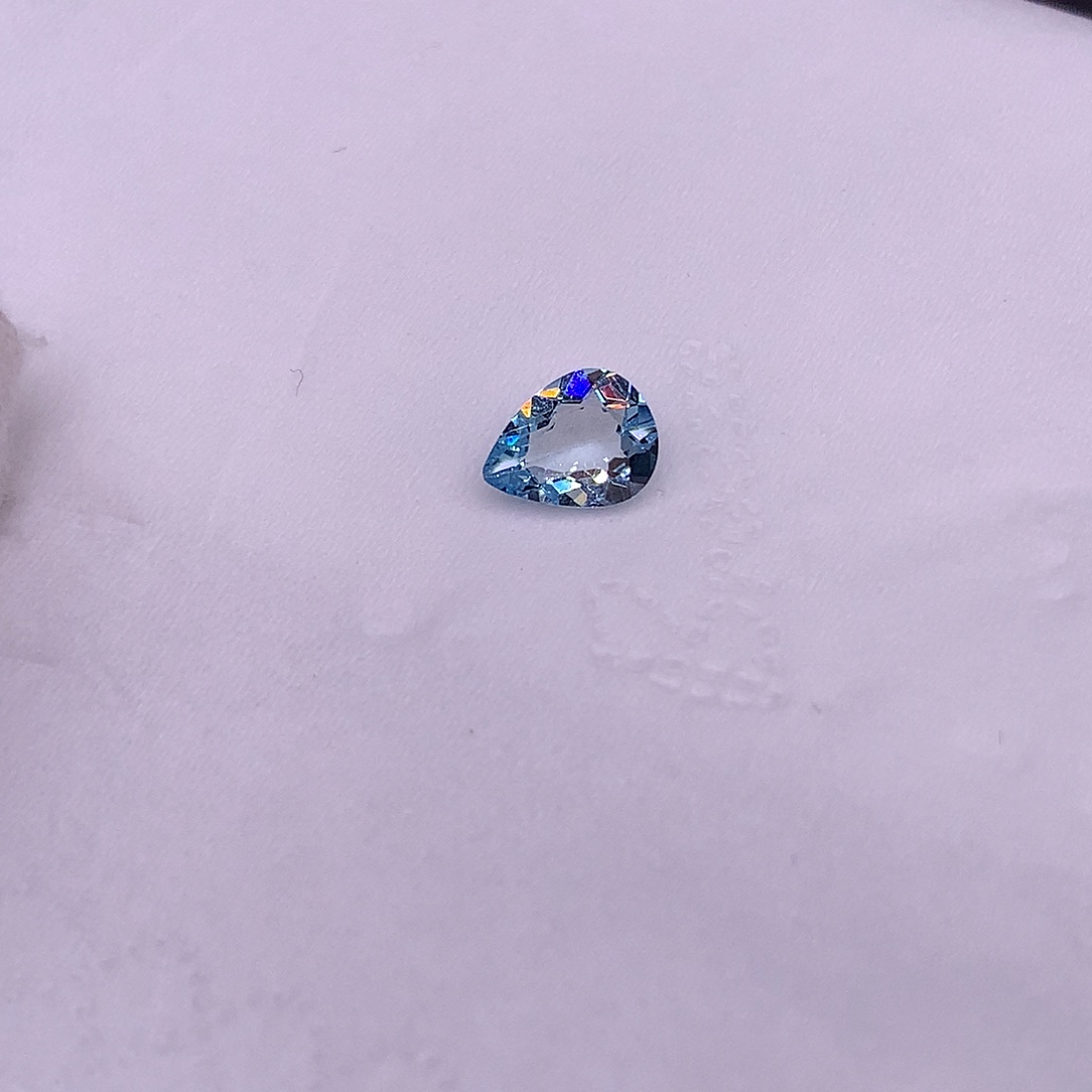 海蓝宝石裸石99888995888