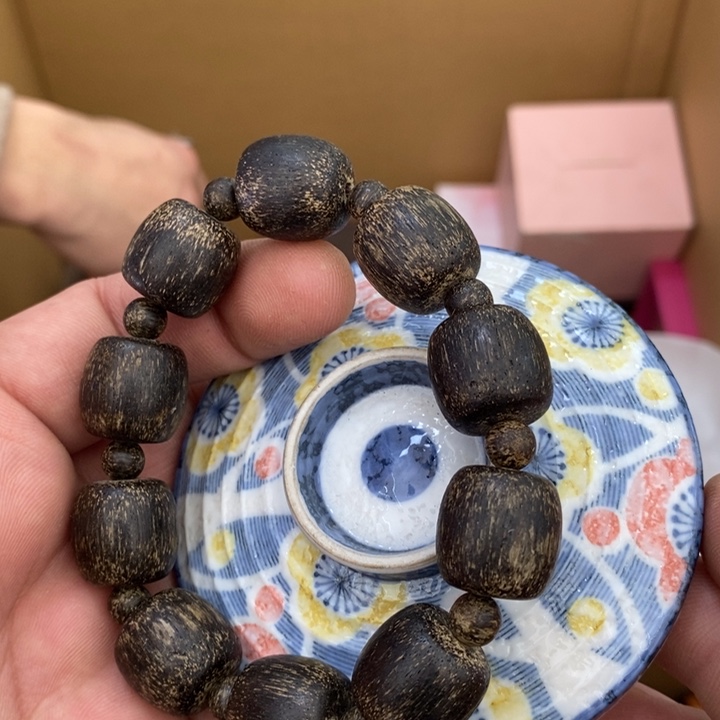 瓷片哦哦哦哦哦哦哦