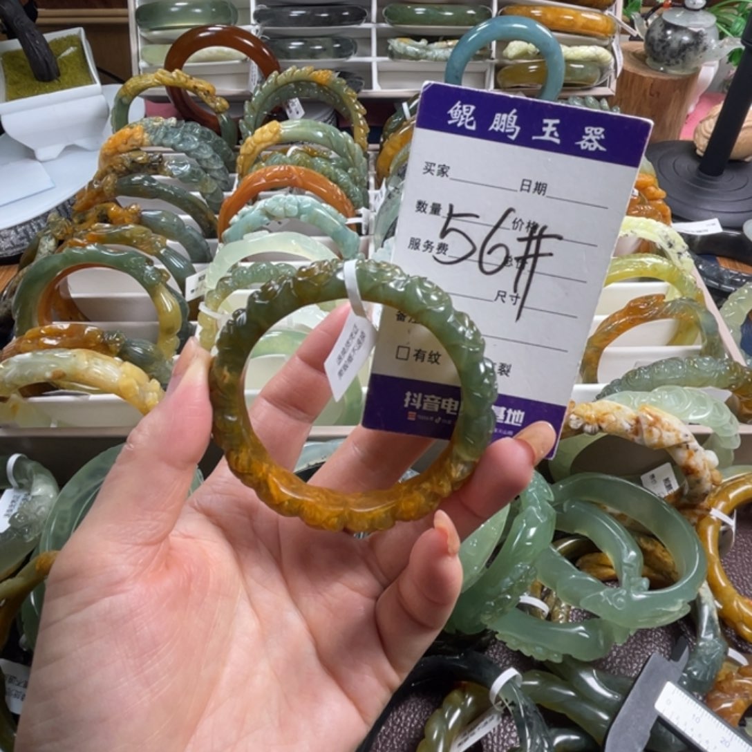 未镶嵌蛇纹石玉手镯