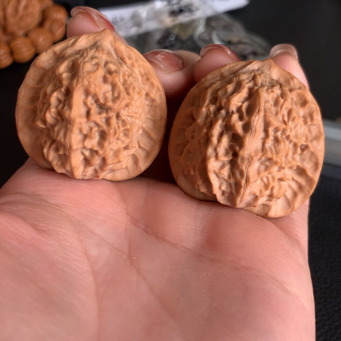 文玩核桃把件瓷娃娃38