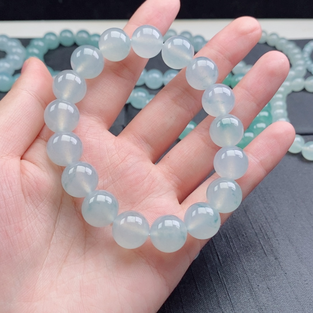 翡翠未镶嵌手串珠宝