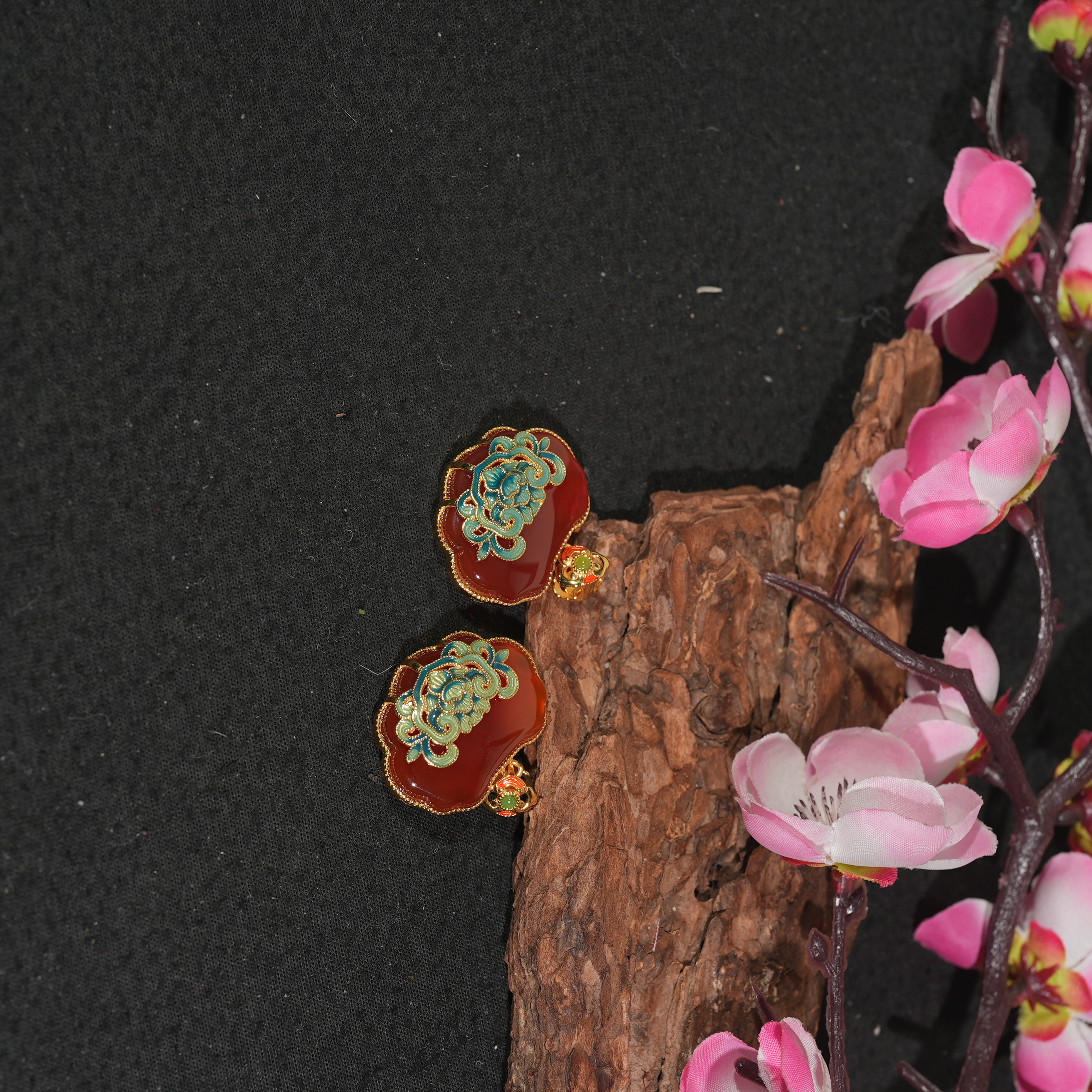 11.28香港王老板-玛瑙吊坠多样性发一9q13