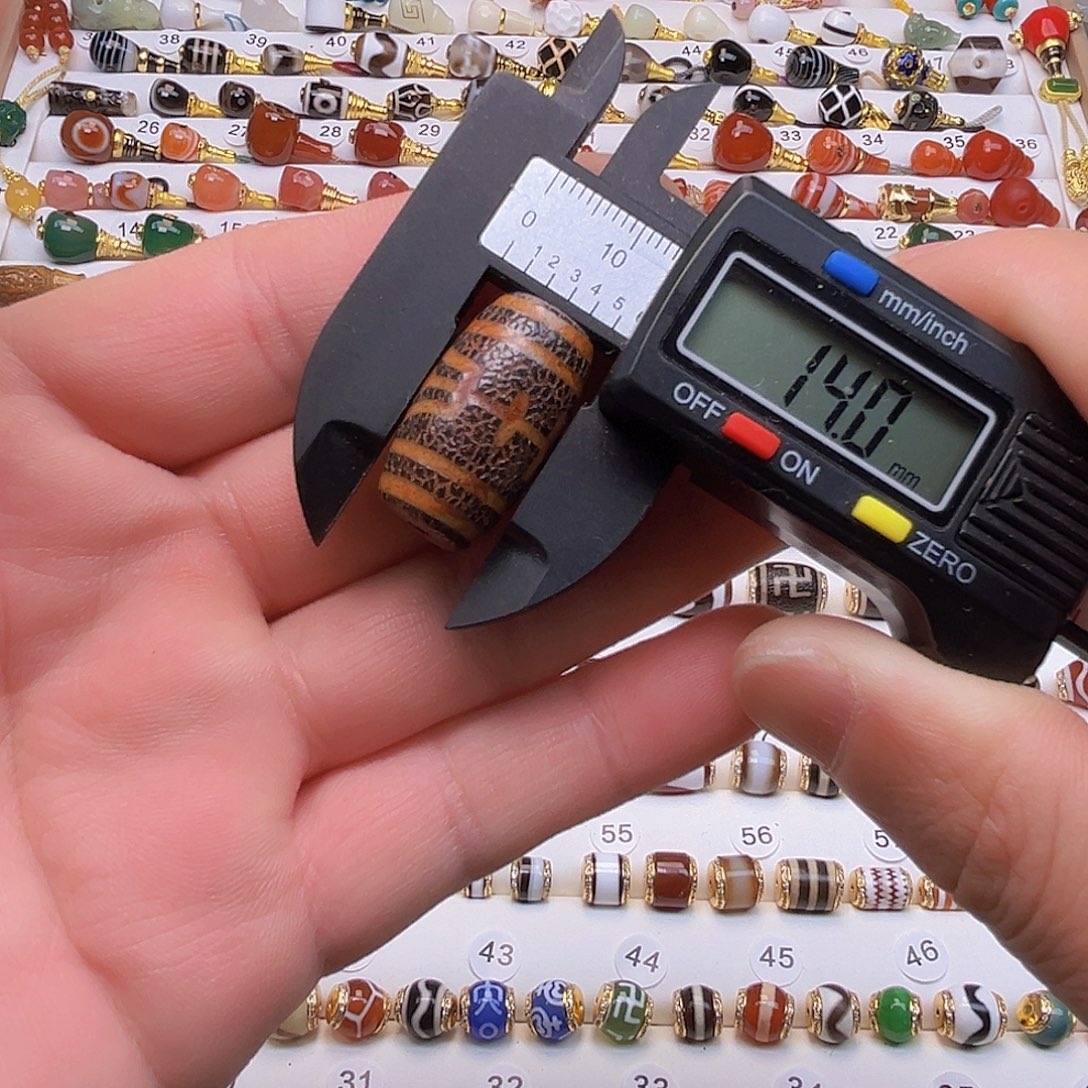 玛瑙/玉髓合金颈饰