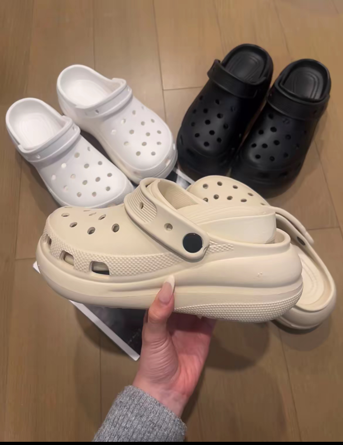 洞洞鞋泡芙_5.1cm全新未拆封