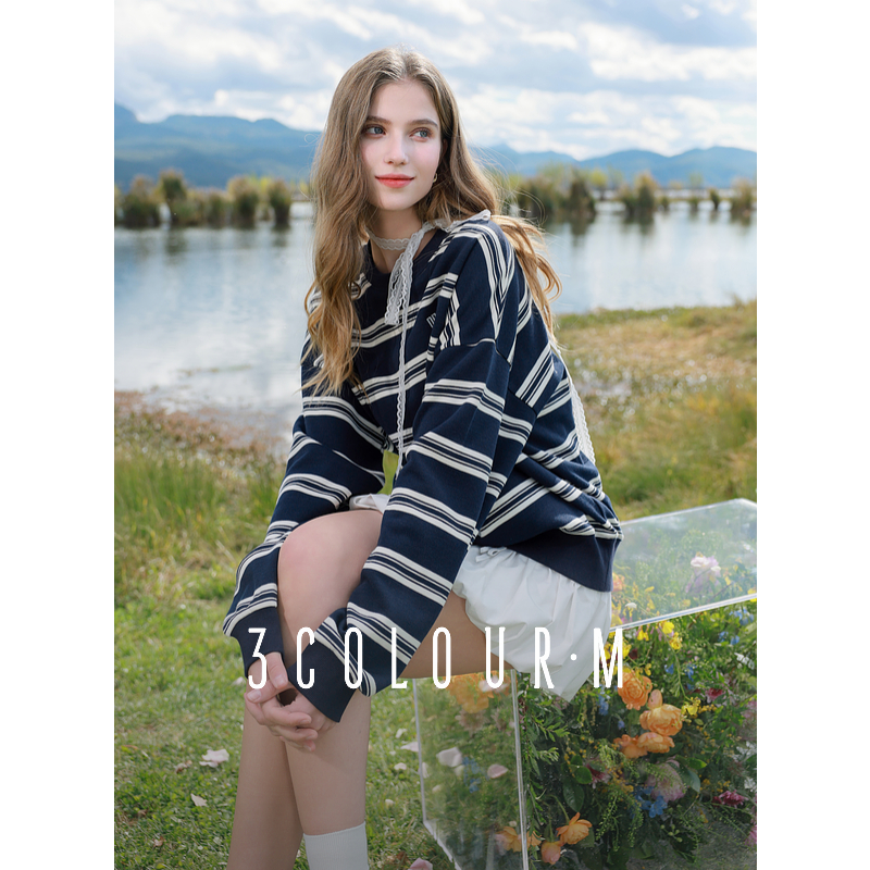 【达人专属】三彩2025春季新款复古撞色条纹字母卫衣圆领套头dbx