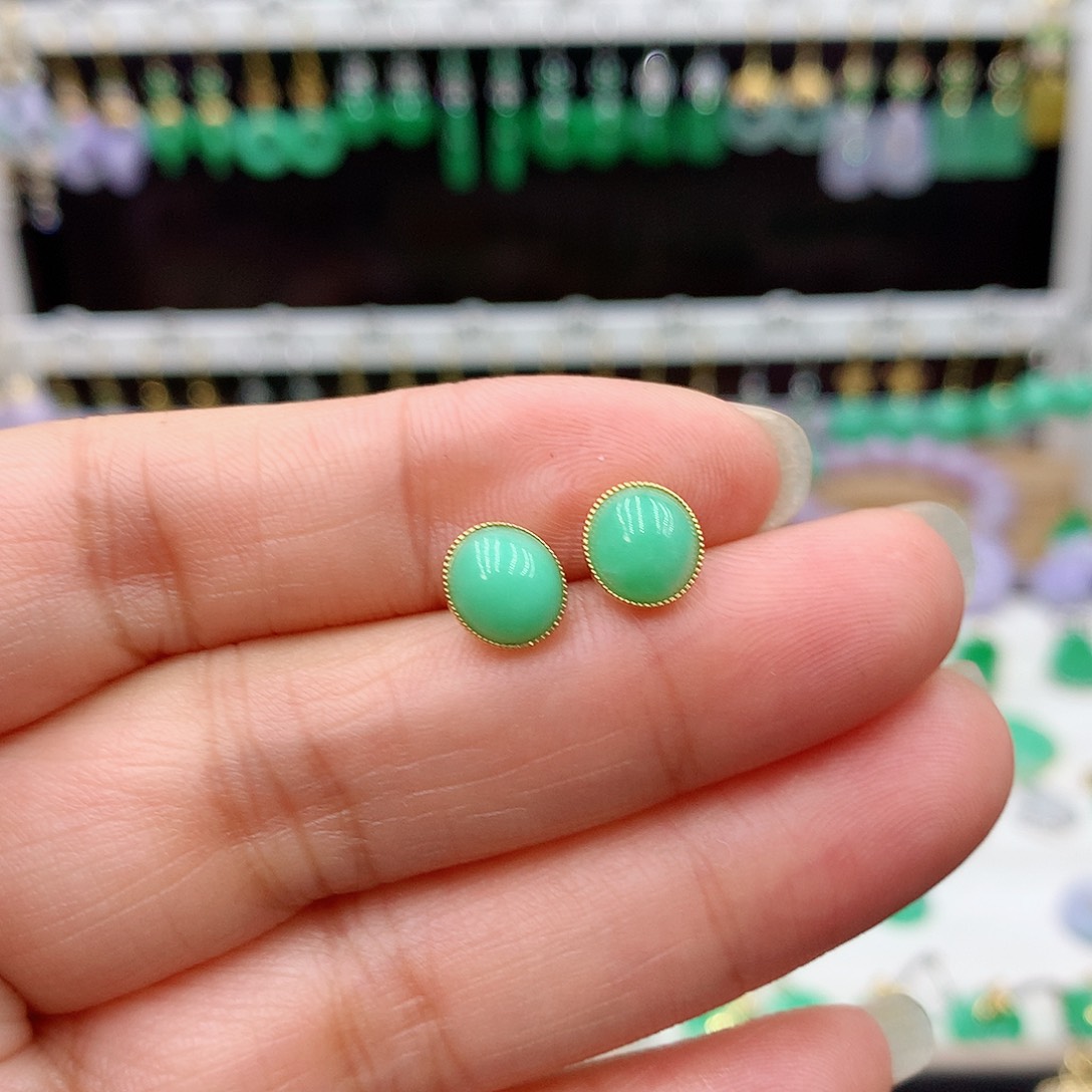 翡翠耳饰18K金镶嵌的