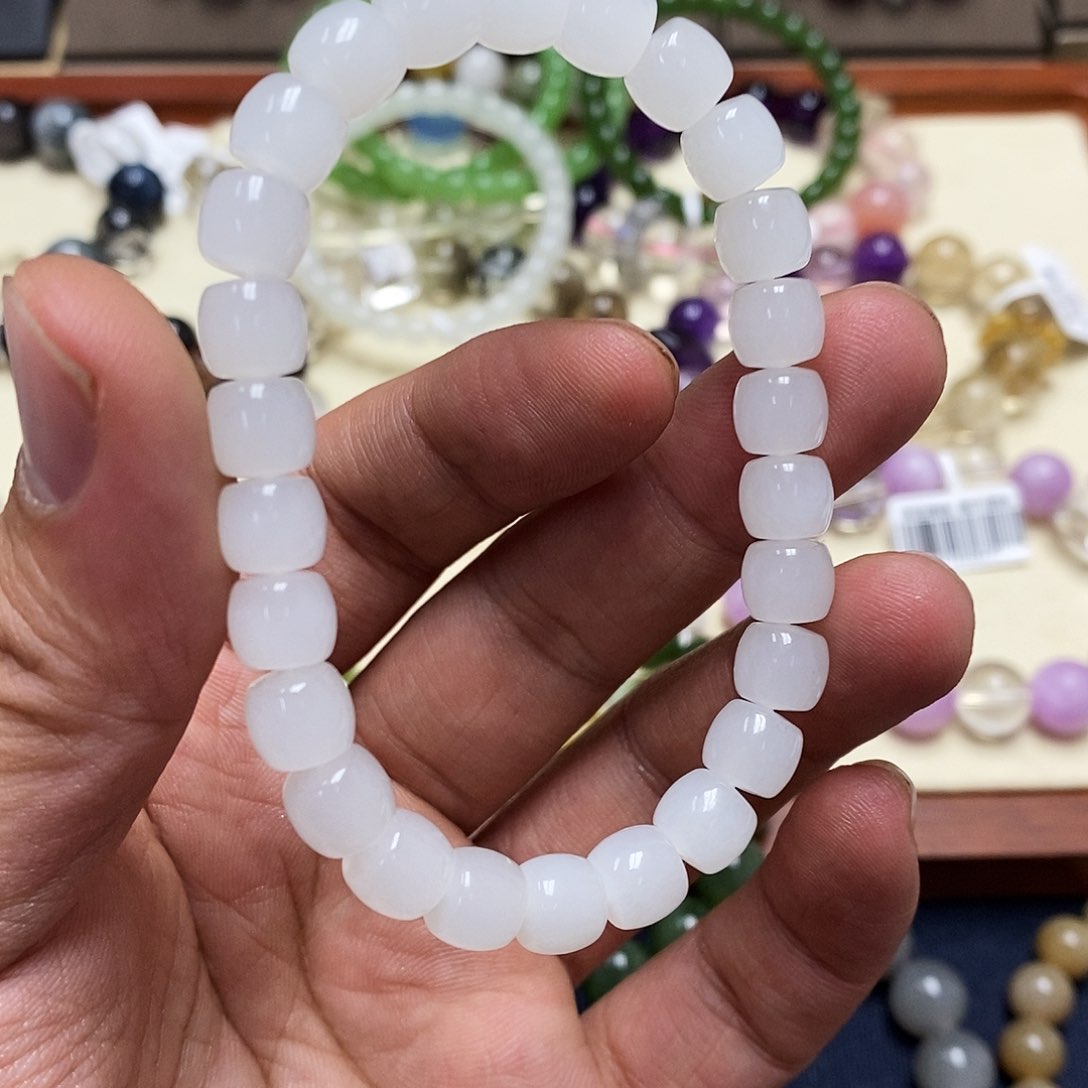 和田玉手链未镶嵌