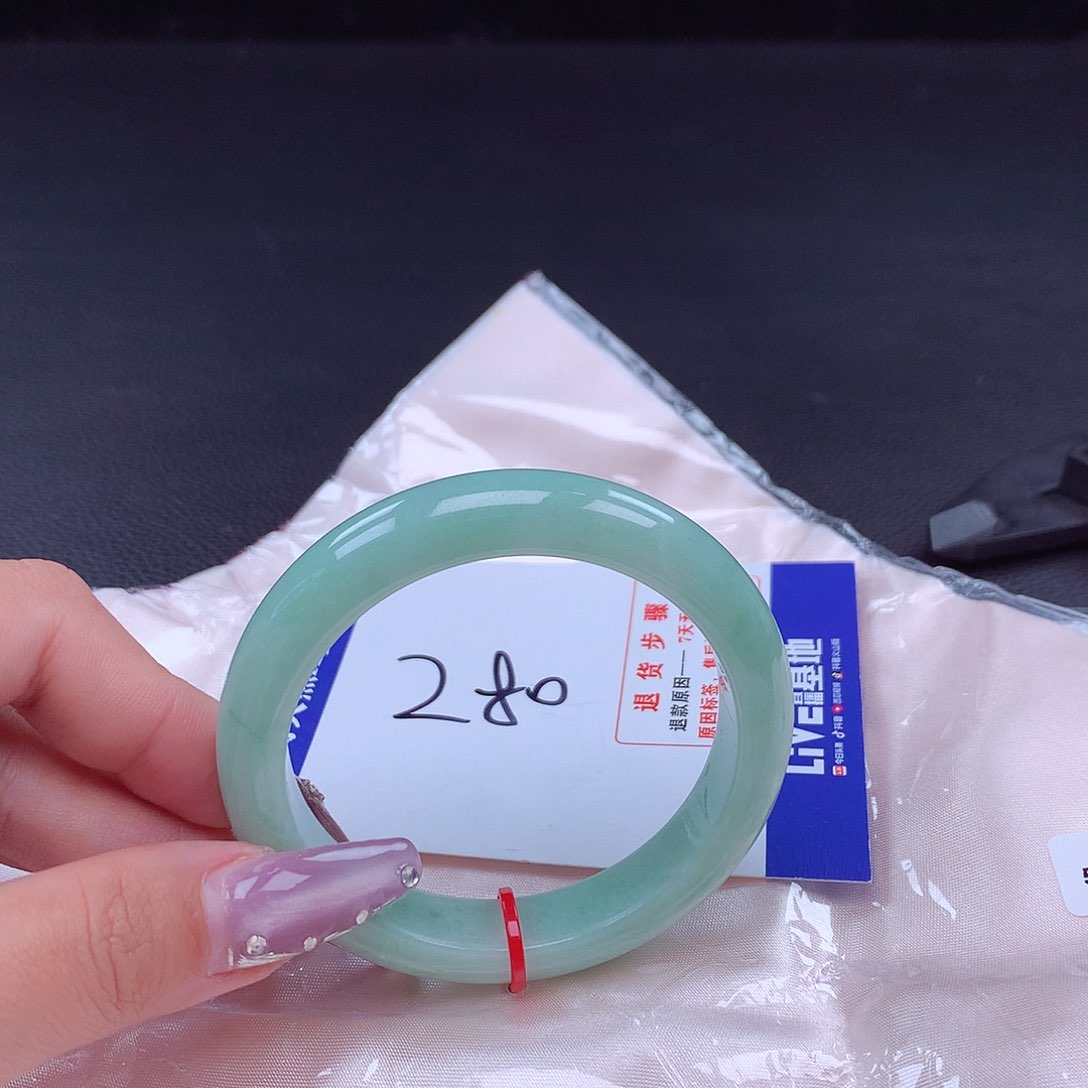 翡翠手镯未镶嵌手镯001115