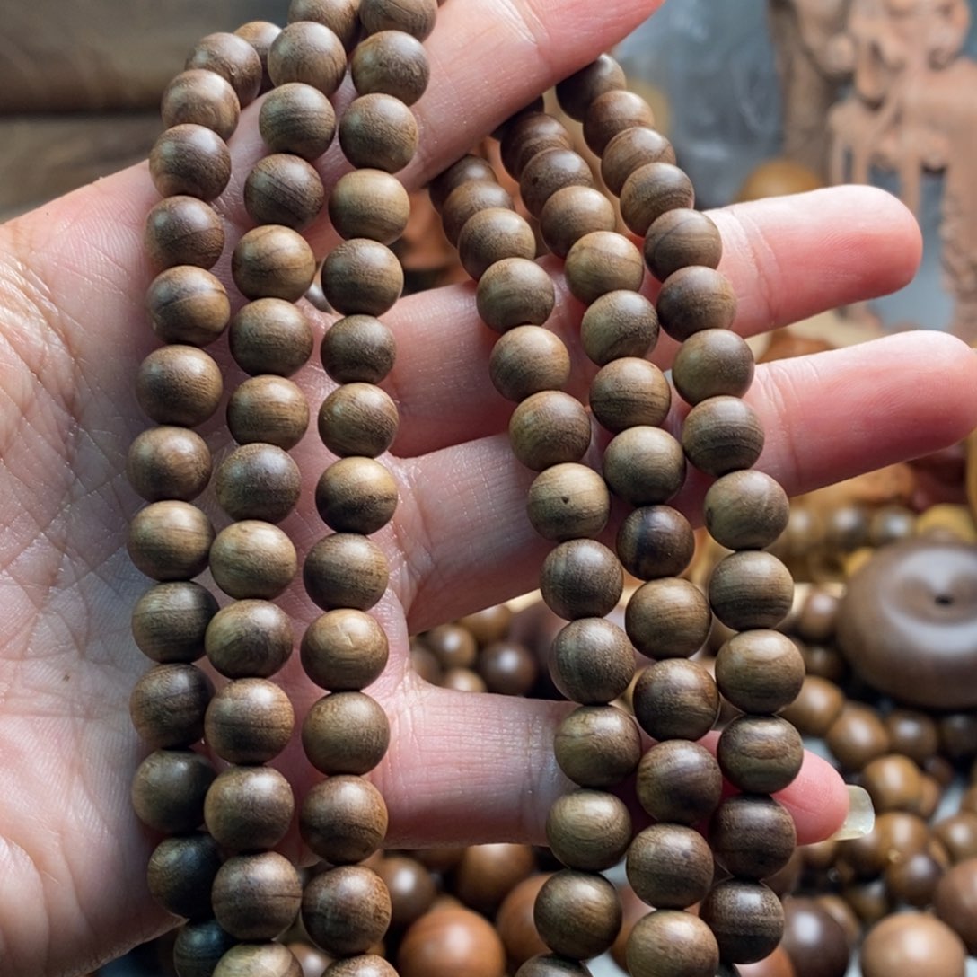 檀香木手串/手链印度迈索尔老山檀大瑕疵奶香0.8/108