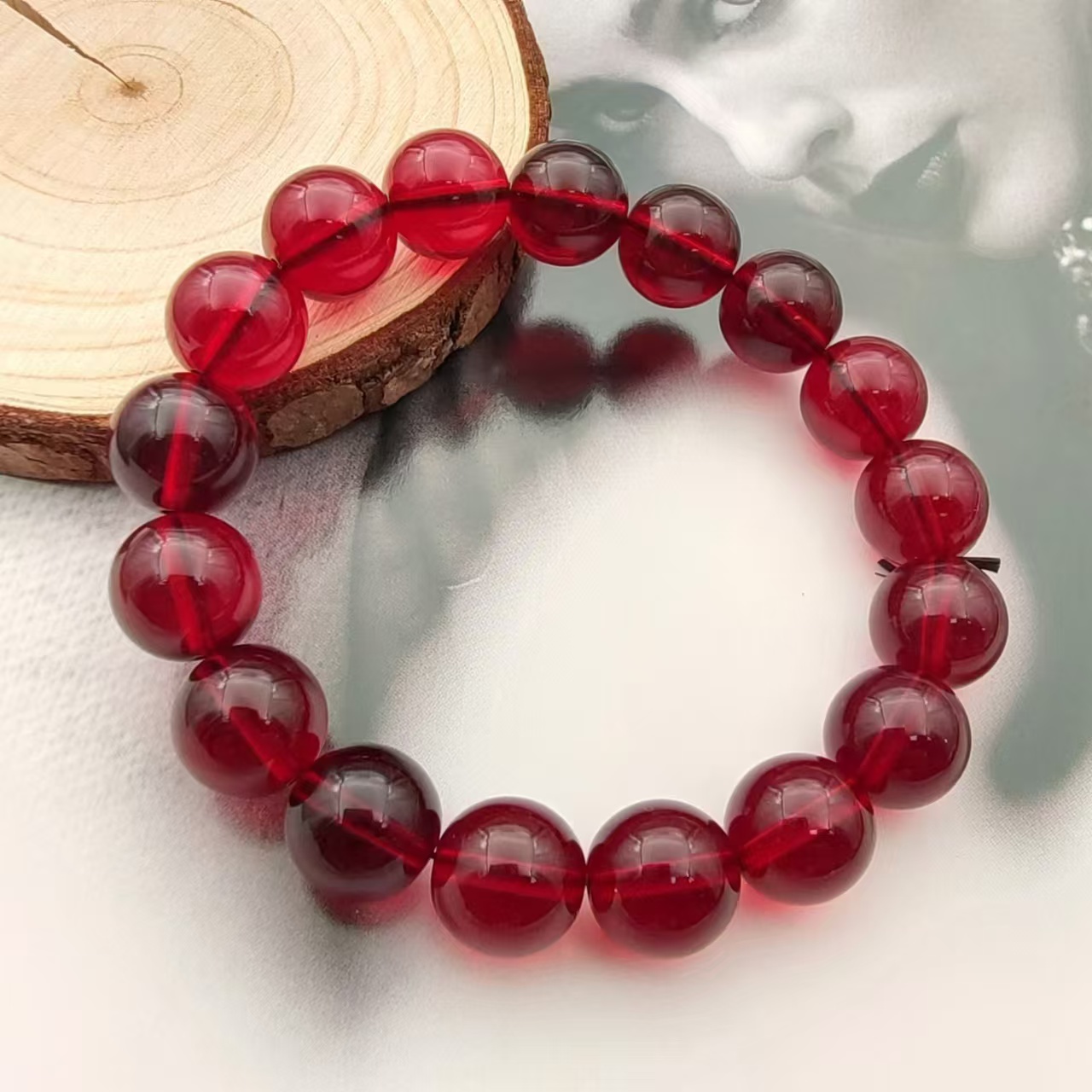 【梦梦专属】DH3274 西梅古落红火树脂红色手串