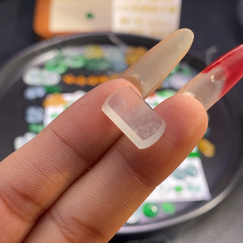 【闪购商品】翡翠挂件未镶嵌马鞍