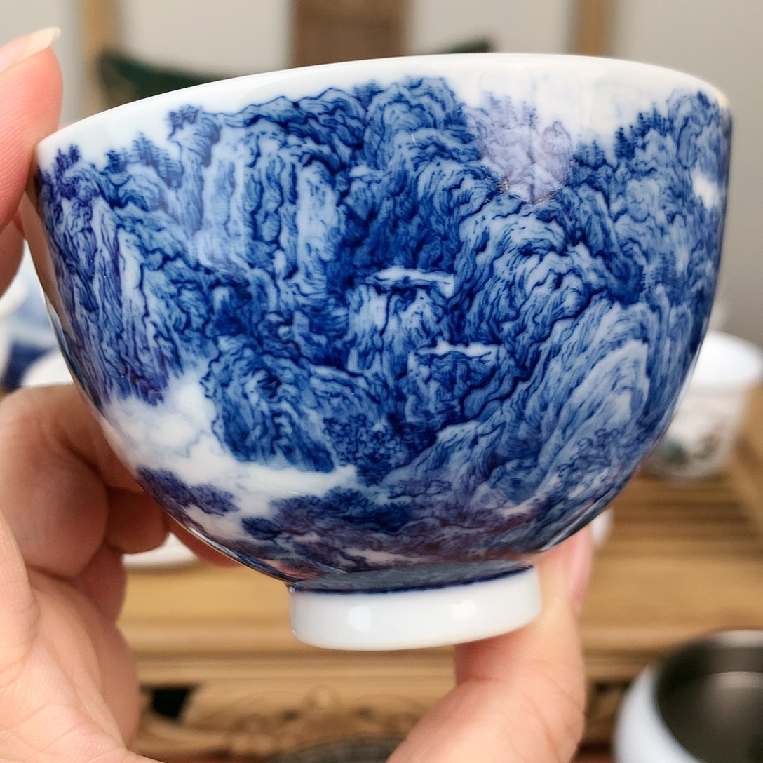 青花山水手工主人杯