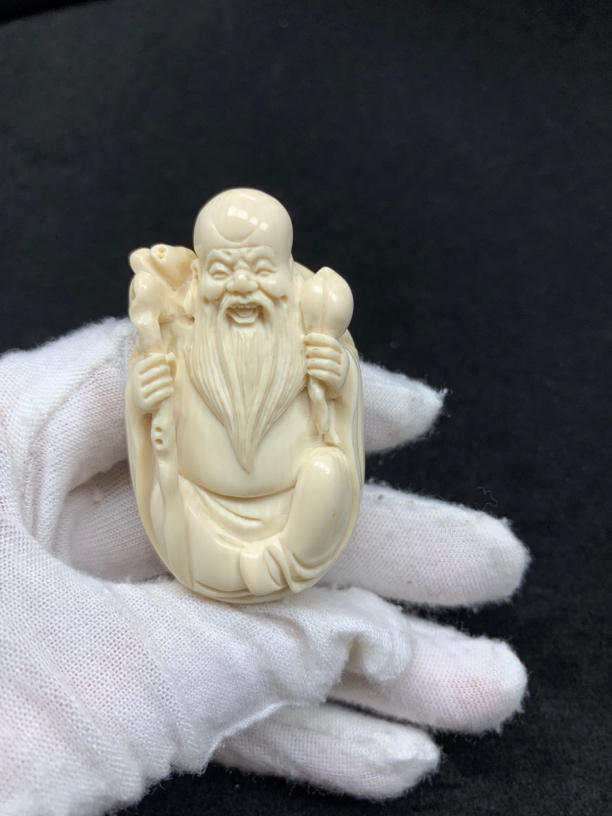 SX0375天然猛犸牙寿星 手把件