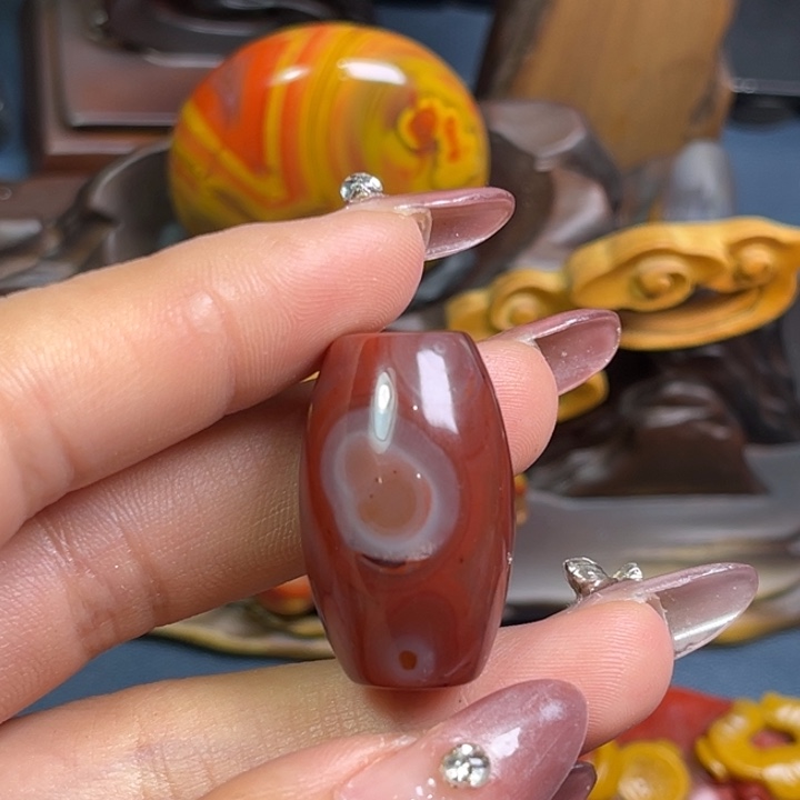 柒***玛瑙/玉髓未镶嵌颈饰