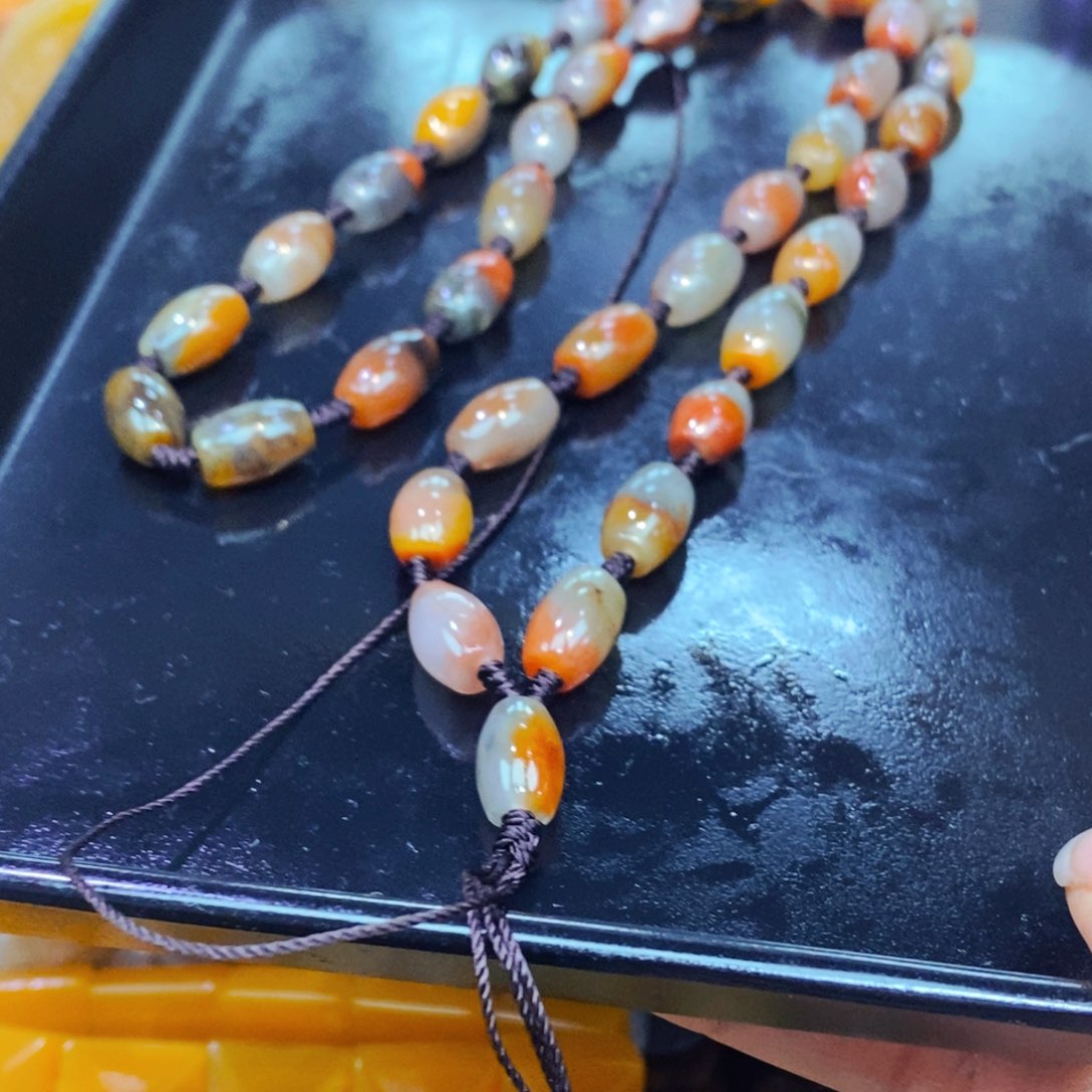 未镶嵌石英质玉（黄龙玉）吊坠(不含链)