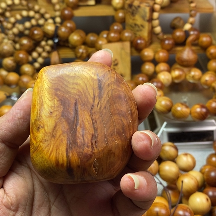 小***学柏木（崖柏）崖柏手把件