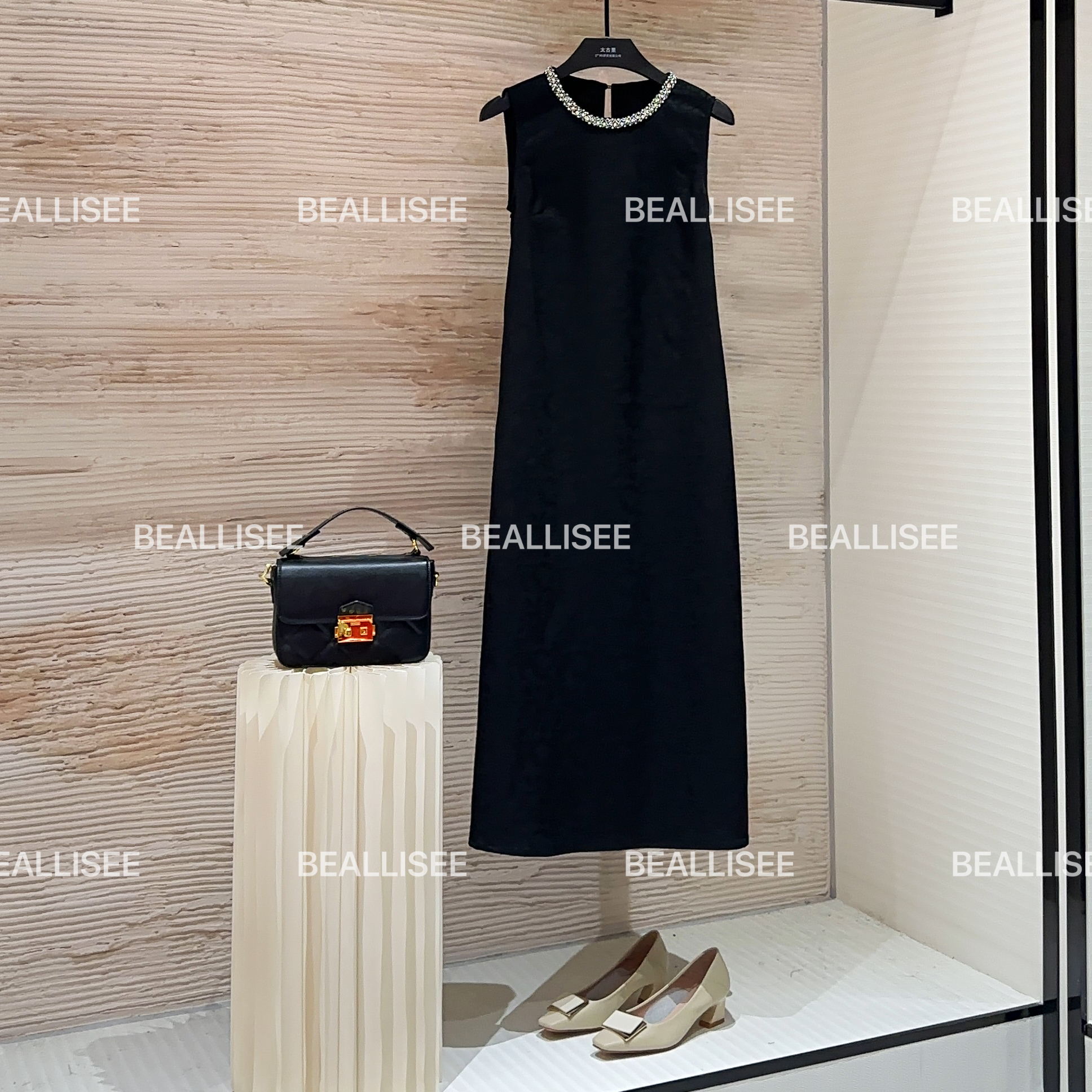 【宠粉价】夏季新款无袖显瘦国风时尚气质宽松连衣裙W-A1066