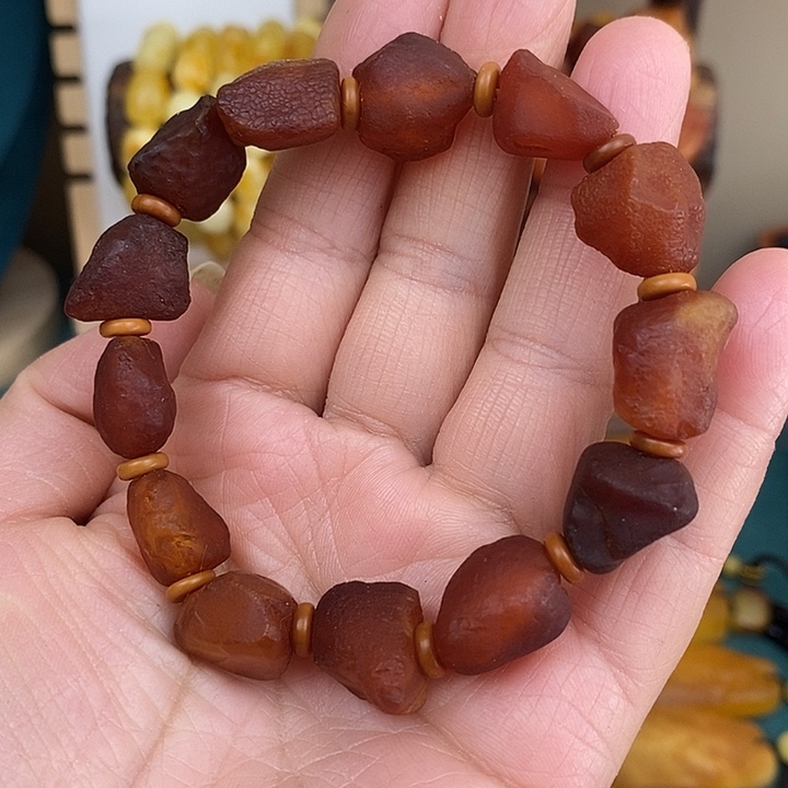 琥珀未镶嵌颈饰手串