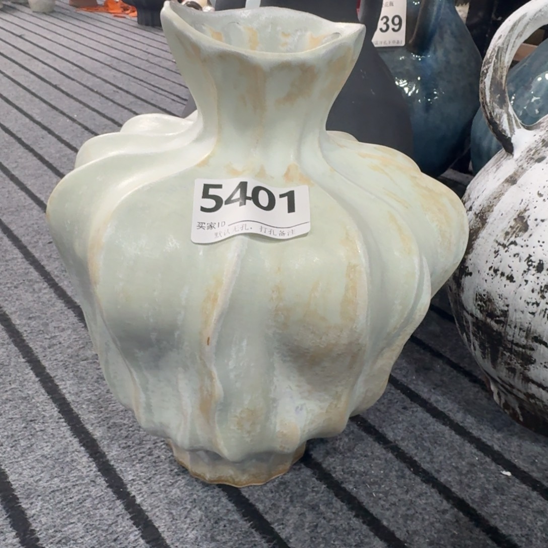 S***r陶摆件景德镇高温花瓶编码5401高31口7默认无孔