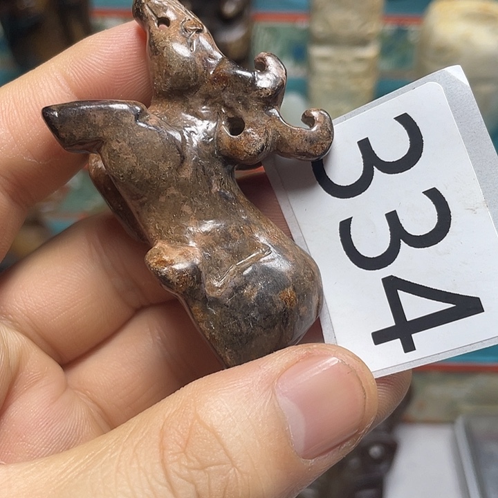 和田玉（糖玉）未镶嵌颈饰