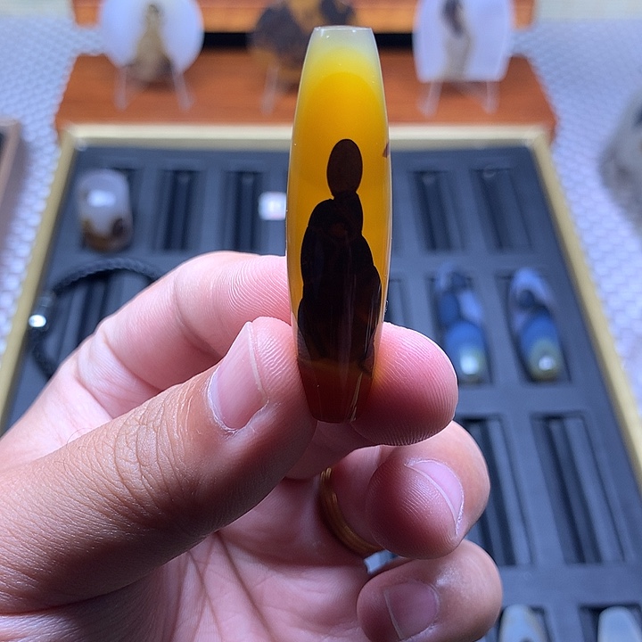 山***士未镶嵌颈饰玛瑙/玉髓