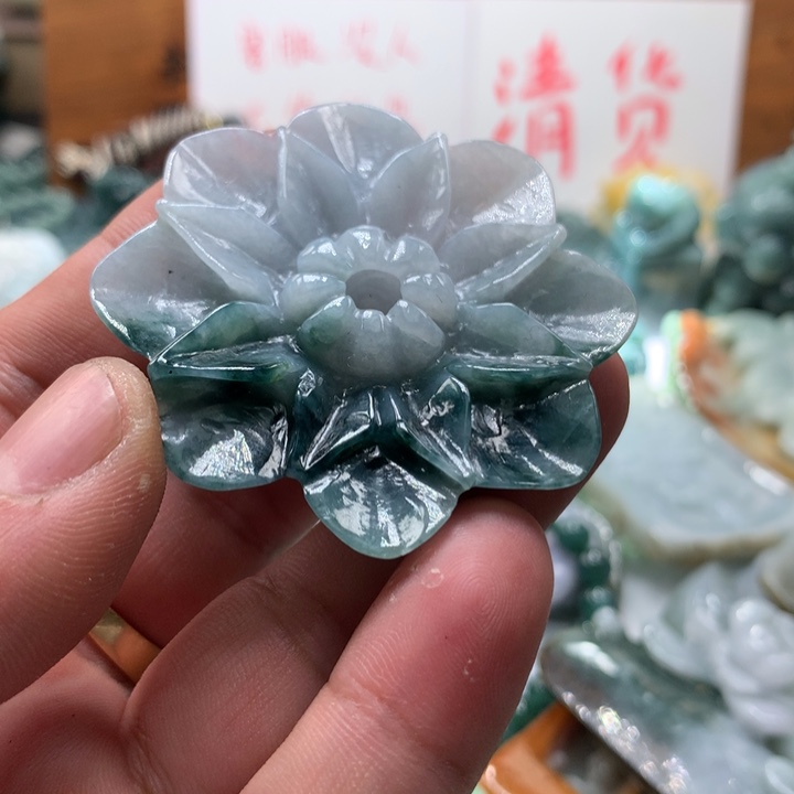 翡翠颈饰未镶嵌保真天然A货翡翠