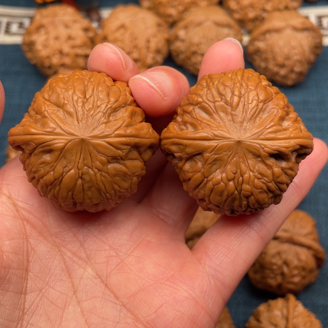 文玩核桃把件41全品毕业球铁锤