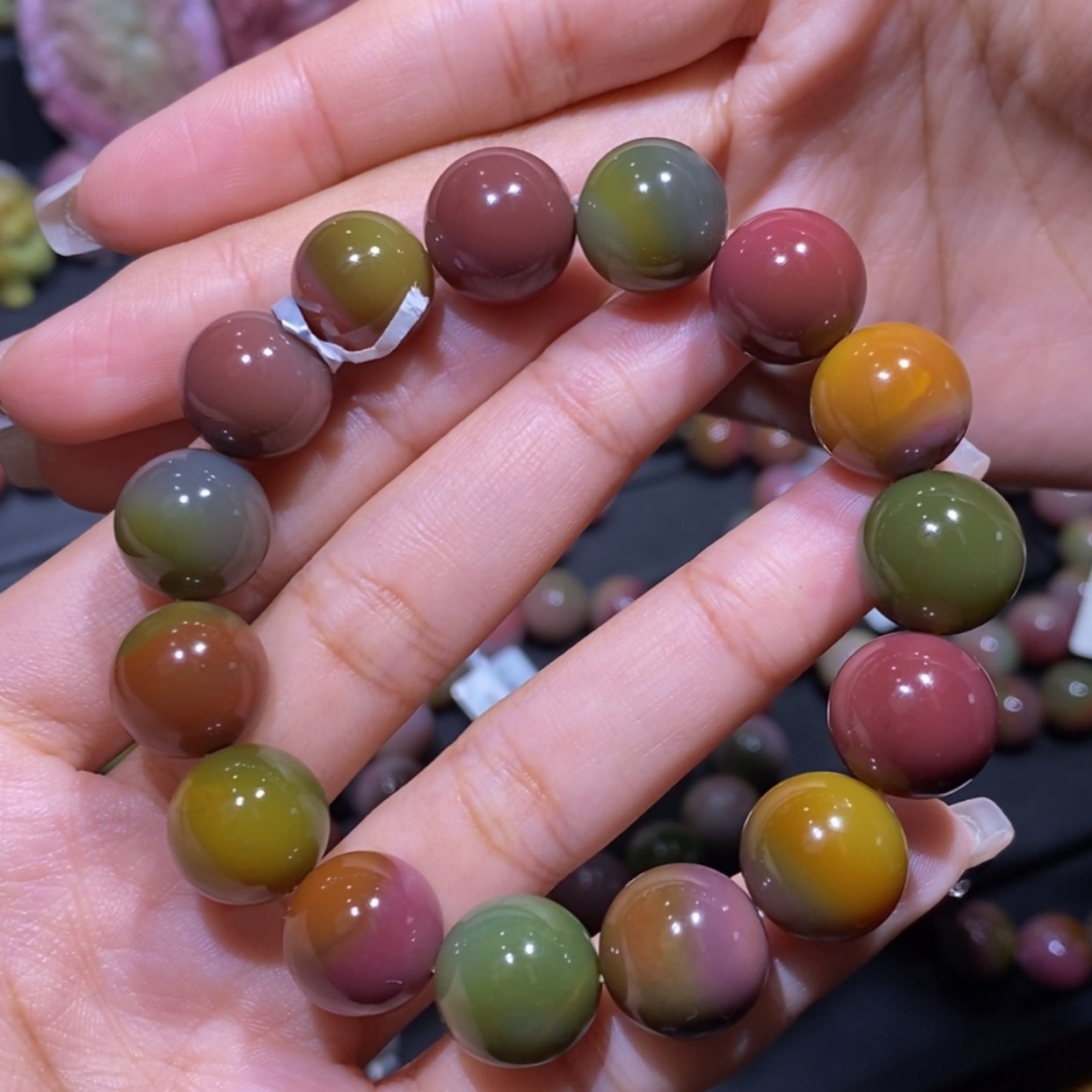 【闪购商品】玛瑙/玉髓手串未镶嵌迷*盐源玛瑙