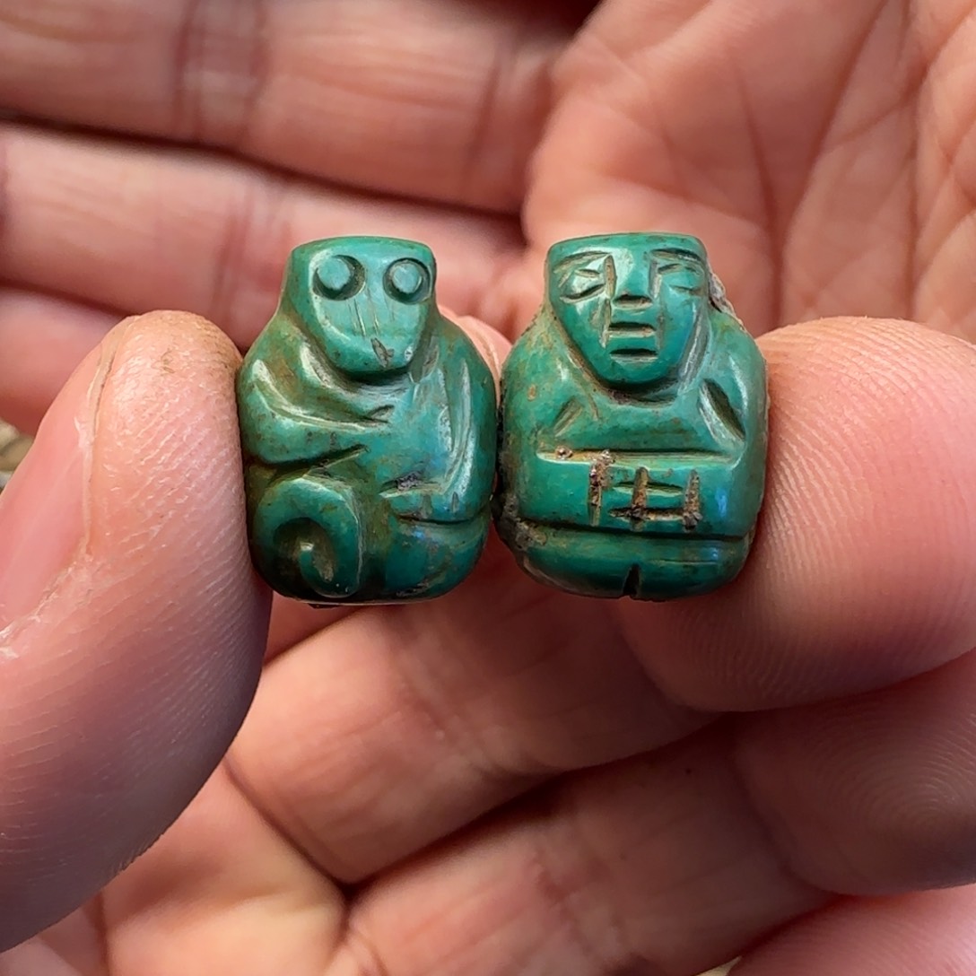 岫岩河磨玉（透闪石质玉）颈饰未镶嵌