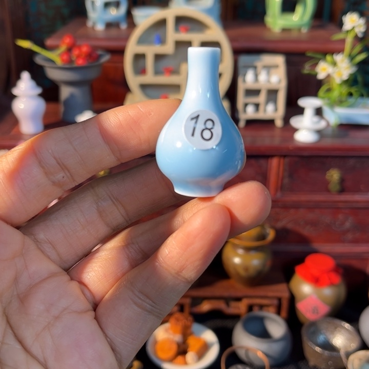 摆件微陶老王迷你花瓶