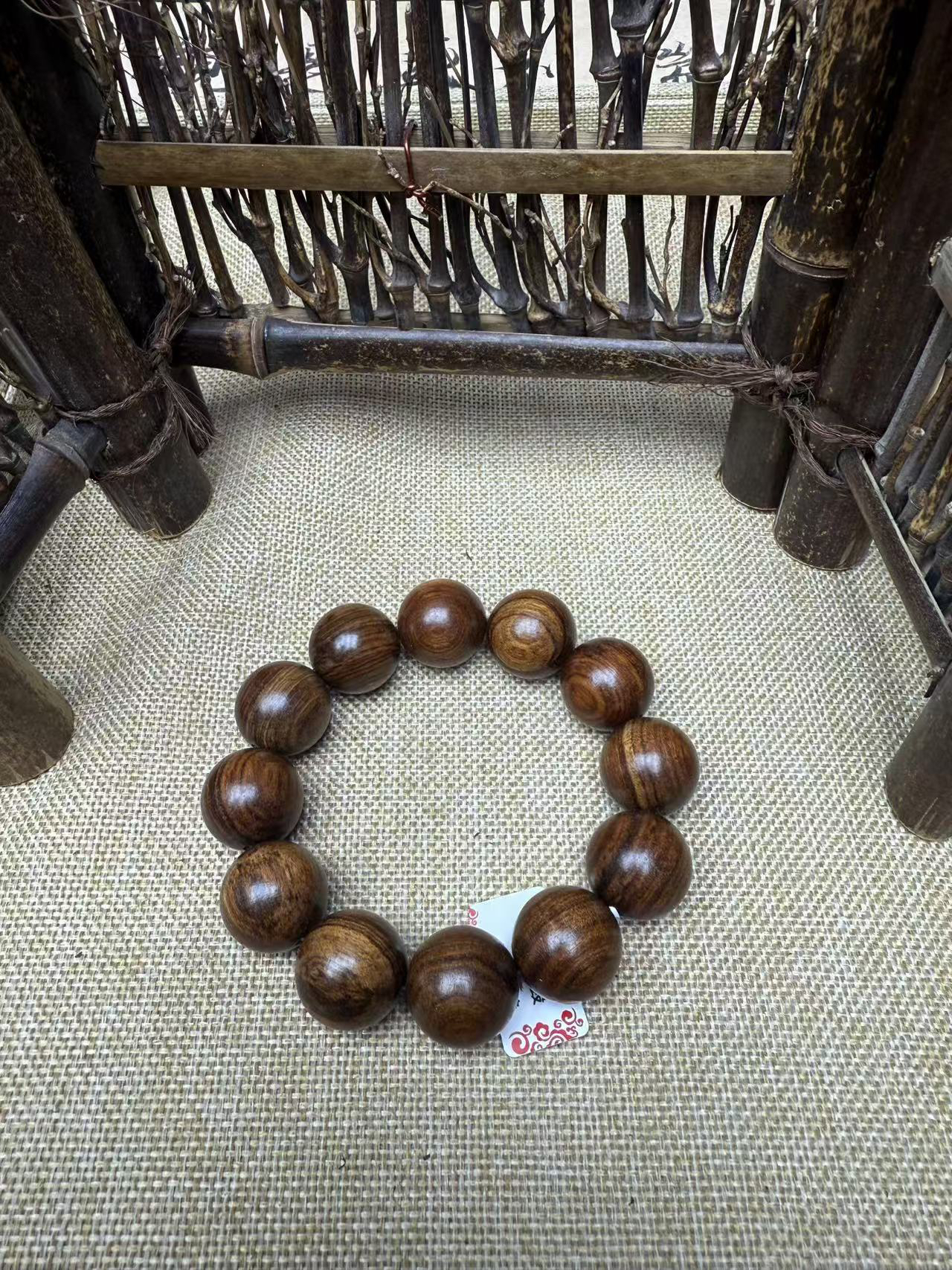 A22龙二文玩成品木串