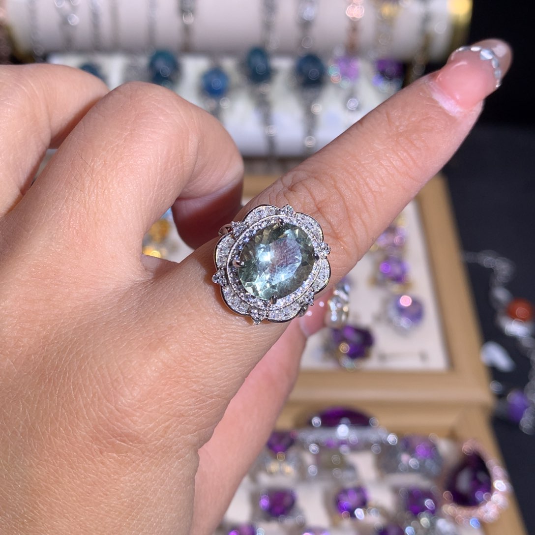 【闪购商品】水晶戒指银S925镶嵌戒指