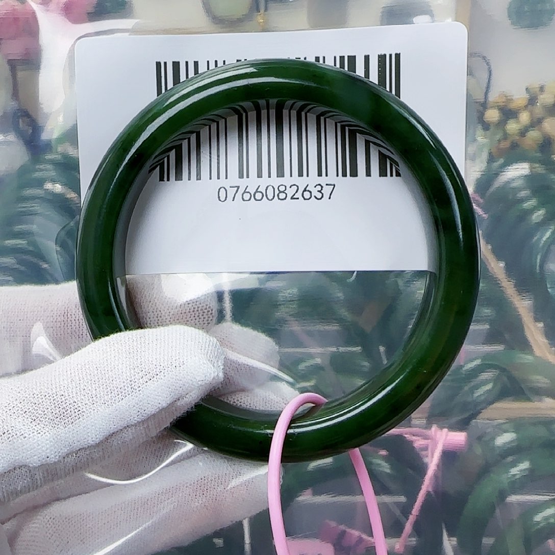 和田玉（碧玉）手镯未镶嵌61包容