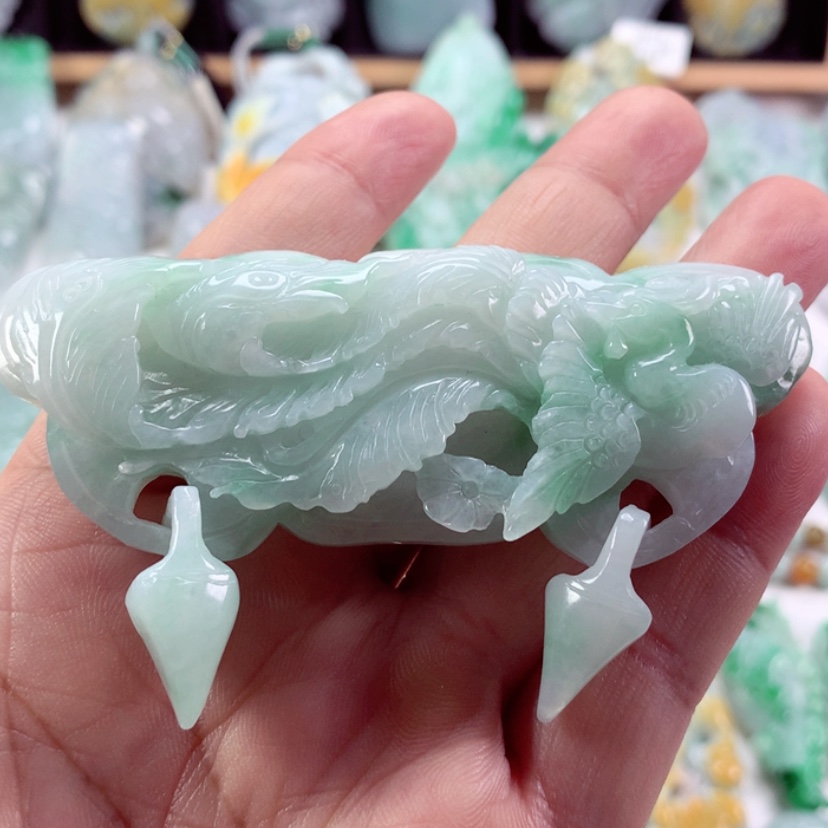 【闪购商品】翡翠吊坠(不含链)未镶嵌