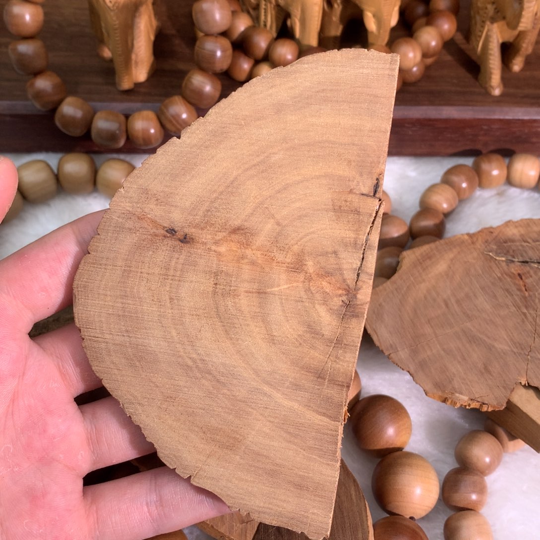 檀香木其他顶老料开窗片