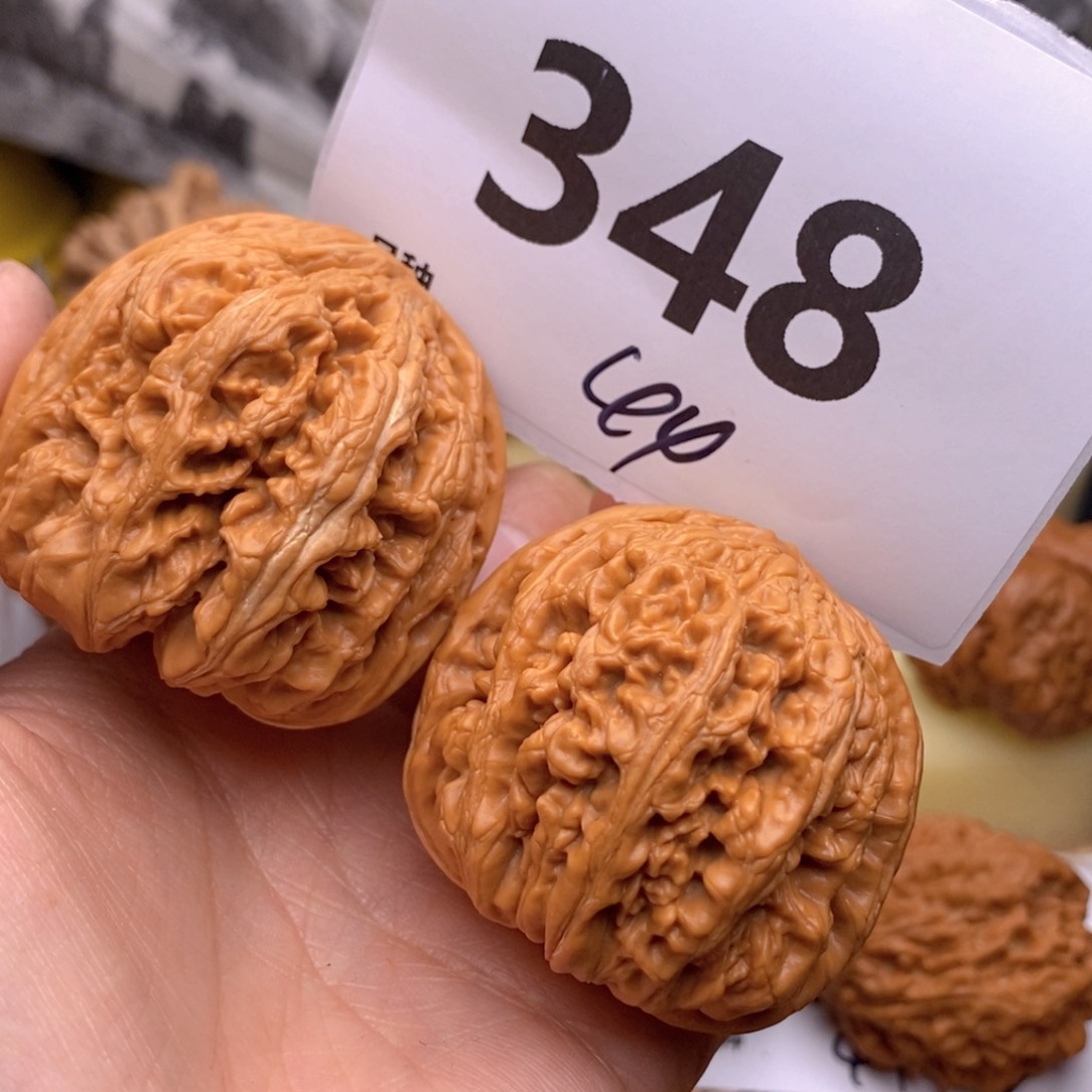 文玩核桃把件348号线44粗筋