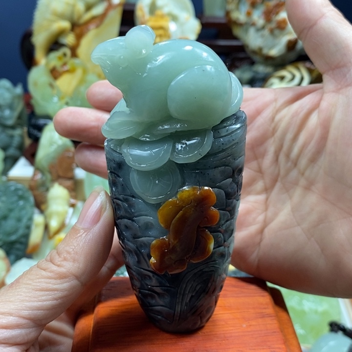 未镶嵌蛇纹石玉珠宝奇石静*澤