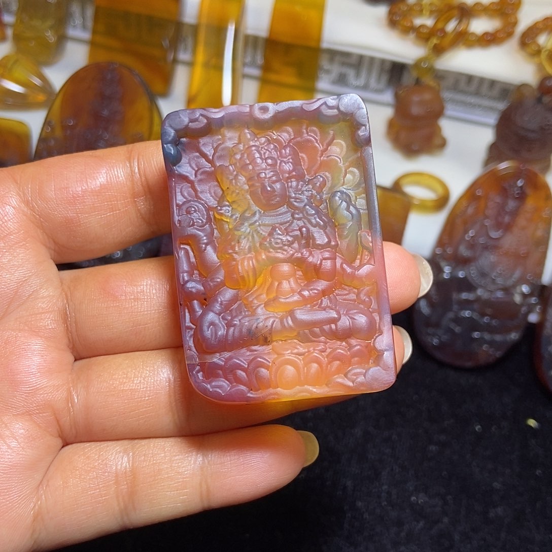 琥珀颈饰未镶嵌缅甸天然琥珀吊坠