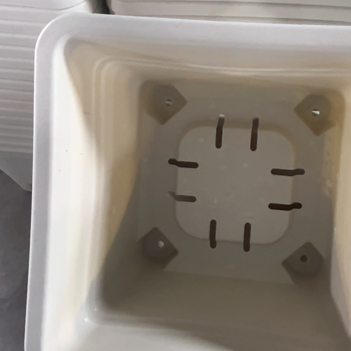 树脂白方口26高18一组4